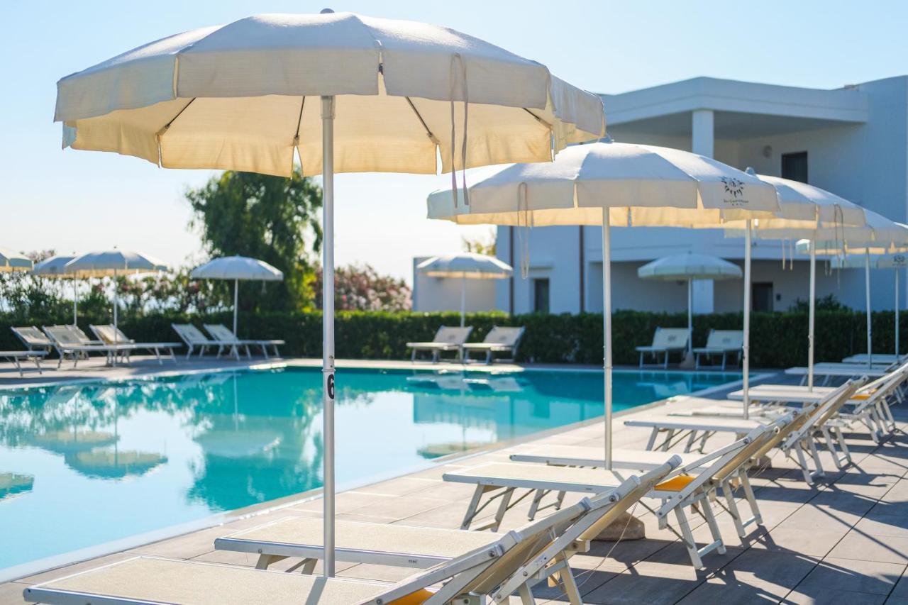 Torre Guaceto Greenblu Resort Specchiolla Dış mekan fotoğraf